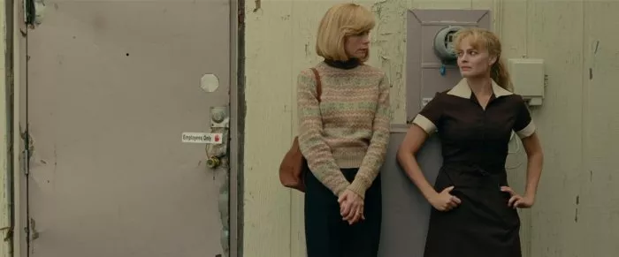Julianne Nicholson (Diane Rawlinson), Margot Robbie (Tonya) zdroj: imdb.com