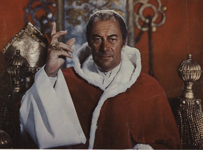 Rex Harrison (Pope Julius II) zdroj: imdb.com