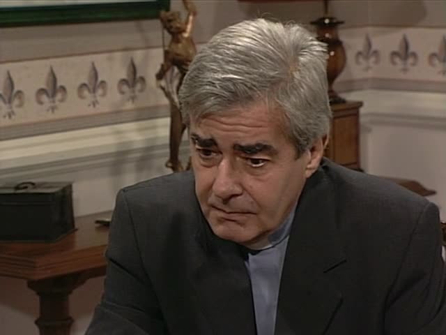 Humberto Serrano (Father Manuel Miranda)