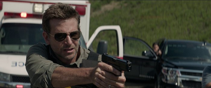 Bradley Cooper (Agent Colin Bates) zdroj: imdb.com