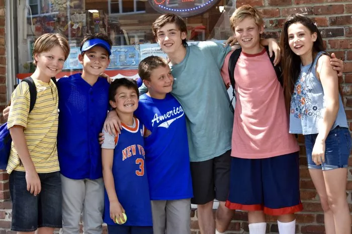 Keidrich Sellati (Young Anthony), Tanner Flood (Young Brian), Colin Critchley (Young Sal), James Digiacomo (Young Dom), Sophia Rose (Gina), Maxwell Apple (Young John) zdroj: imdb.com