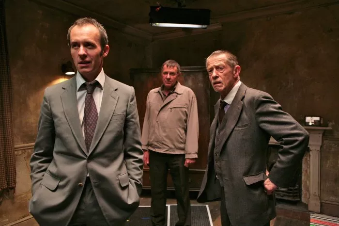 John Hurt, Stephen Dillane, Tom Wilkinson zdroj: imdb.com